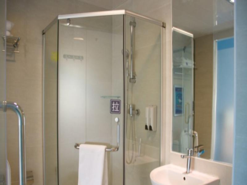 7Days Inn Guangzhou Gangding Longkou XI Road גואנגג'ואו מראה חיצוני תמונה